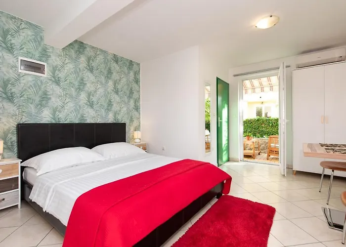 Kosic Cosy & Perfect For Two